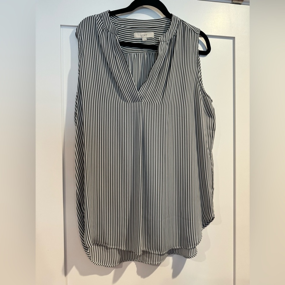 NWOT LOFT sleeveless pinstriped blouse  - size XL